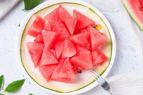 十六吃瓜,揭秘娱乐圈背后的那些事儿