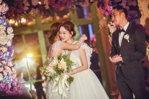 吃瓜少女变新娘,一段甜蜜的蜕变之旅