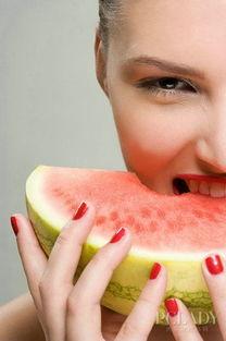 女性吃大瓜好吗,女性吃大瓜的益处与注意事项