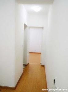 公寓门上吃瓜,揭秘邻里间的趣味生活瞬间