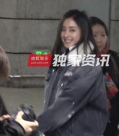 偶遇吃瓜迷妹视频,明星现场吃瓜成焦点