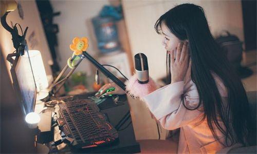 主播吃小鱼瓜视频