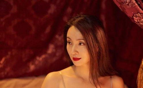 陶虹吃瓜小表妹