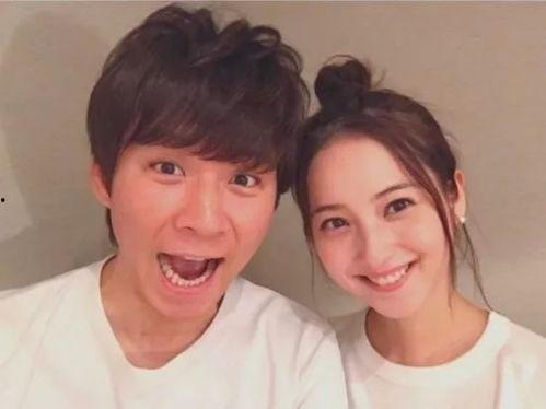 吃瓜看戏的英文